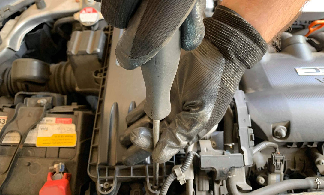Mobile-Mechanic-vs-Workshop Mobile Mechanic vs Workshop